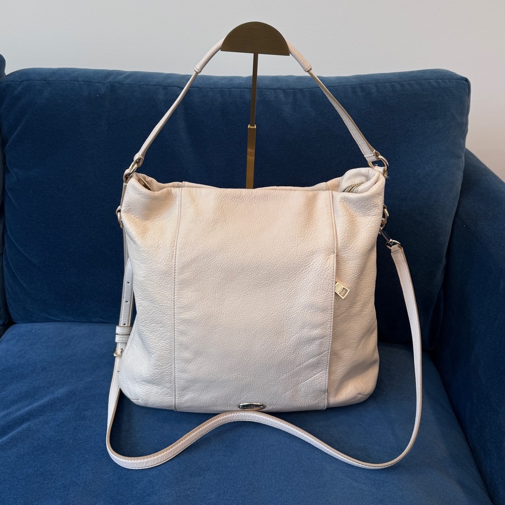 Coach I Pebbled Cream Leather‎ Shoulder /Crossbody Bag